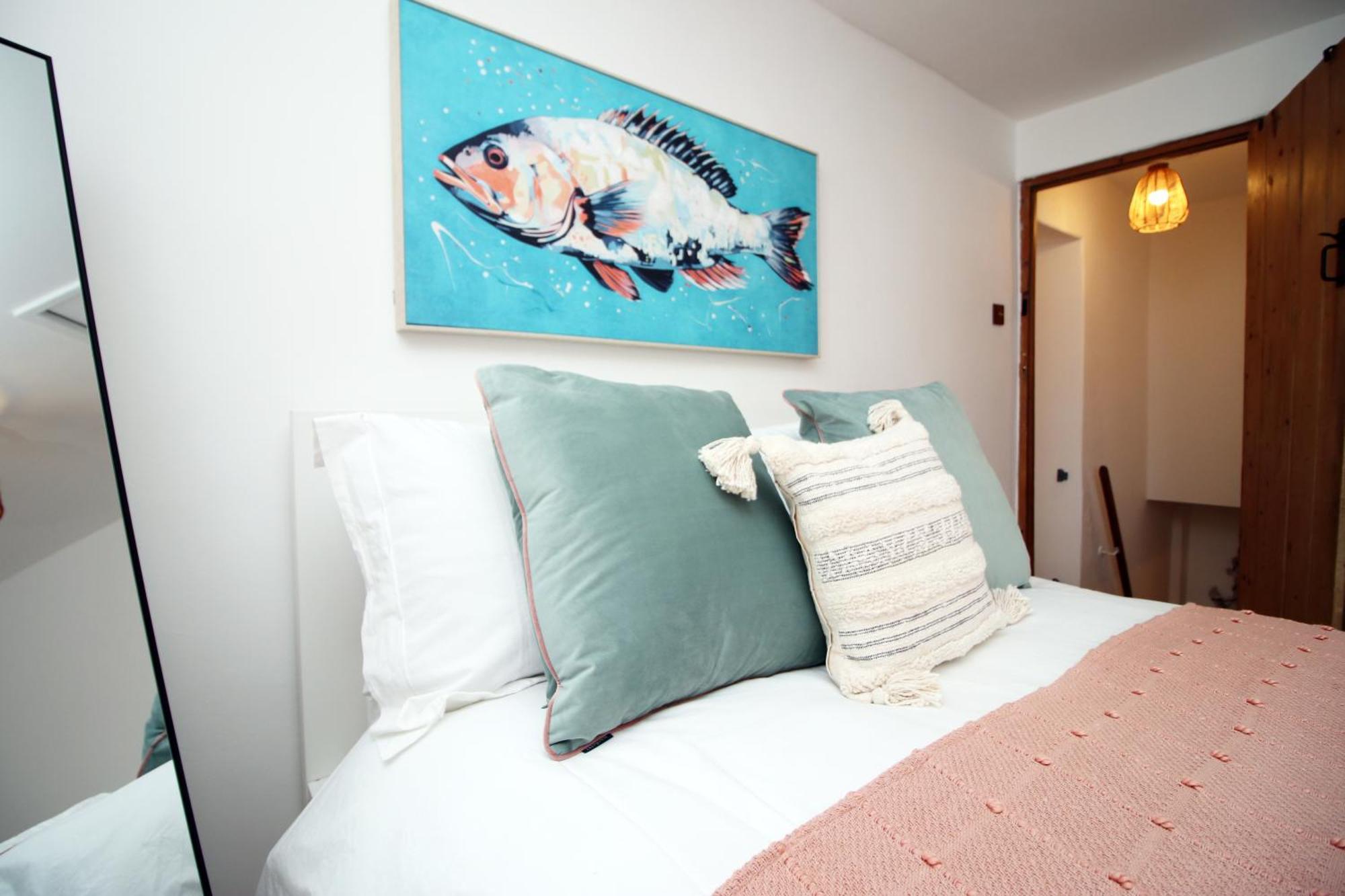 Little Gem In The Mumbles! Fishermans Cottage With Log Burner, Dog Friendly And Welcome Breakfast Hamper! Zewnętrze zdjęcie
