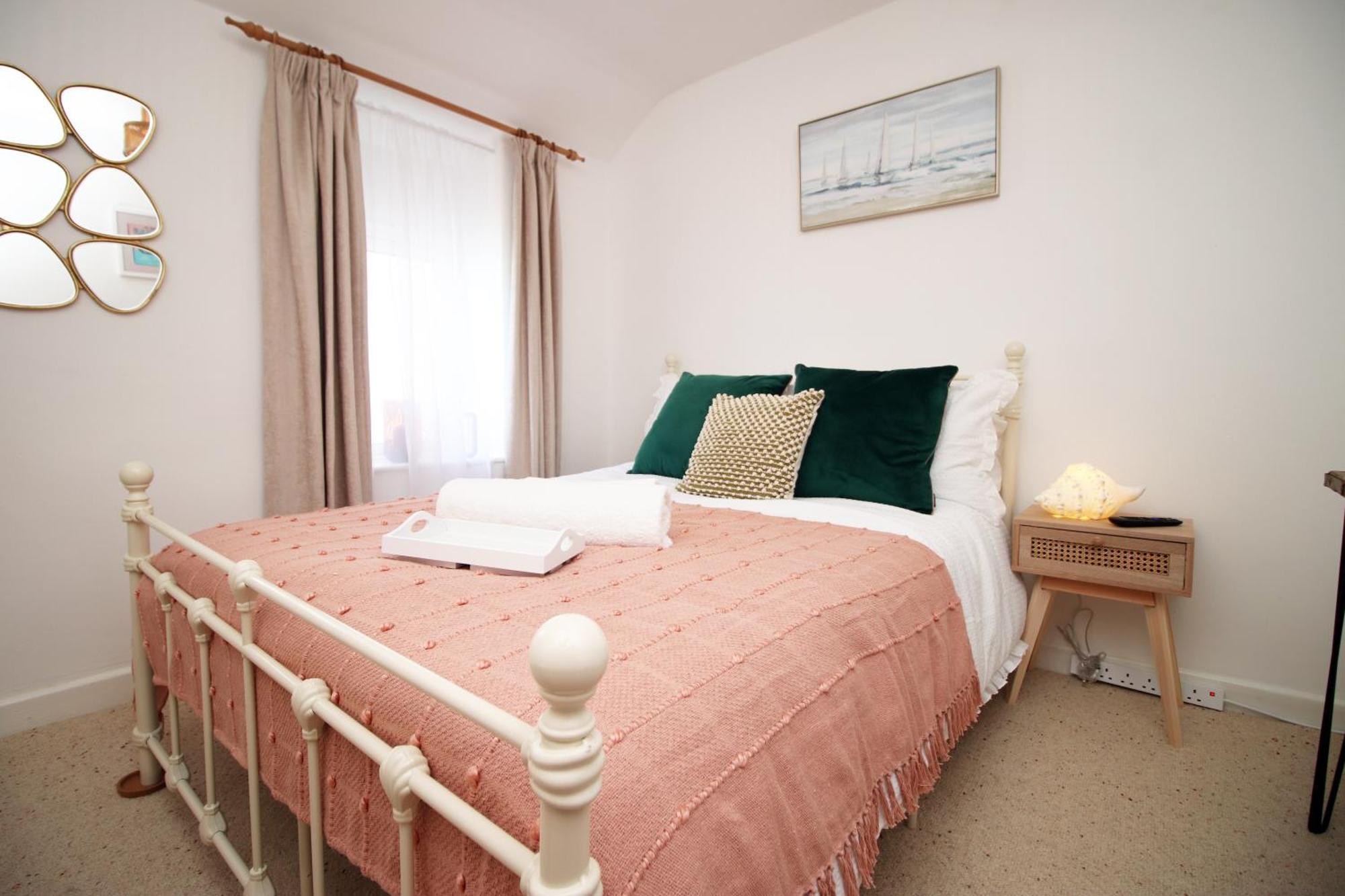 Little Gem In The Mumbles! Fishermans Cottage With Log Burner, Dog Friendly And Welcome Breakfast Hamper! Zewnętrze zdjęcie
